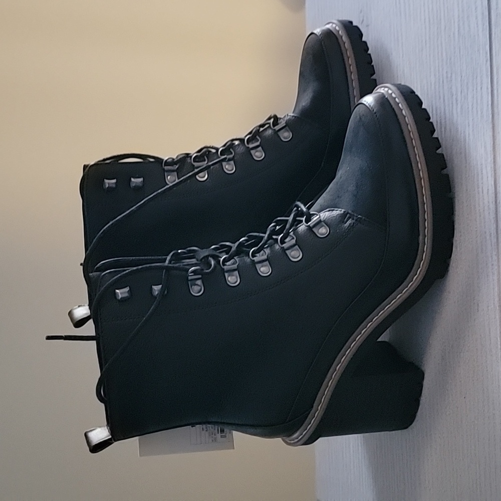 a•new•day NWT Tie-up Boots - Picture 1 of 4